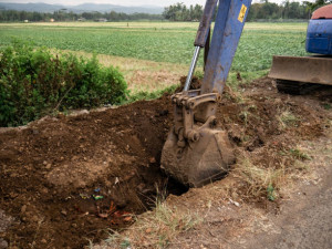 GÉPI FÖLDMUNKA Pénzes Krisztián